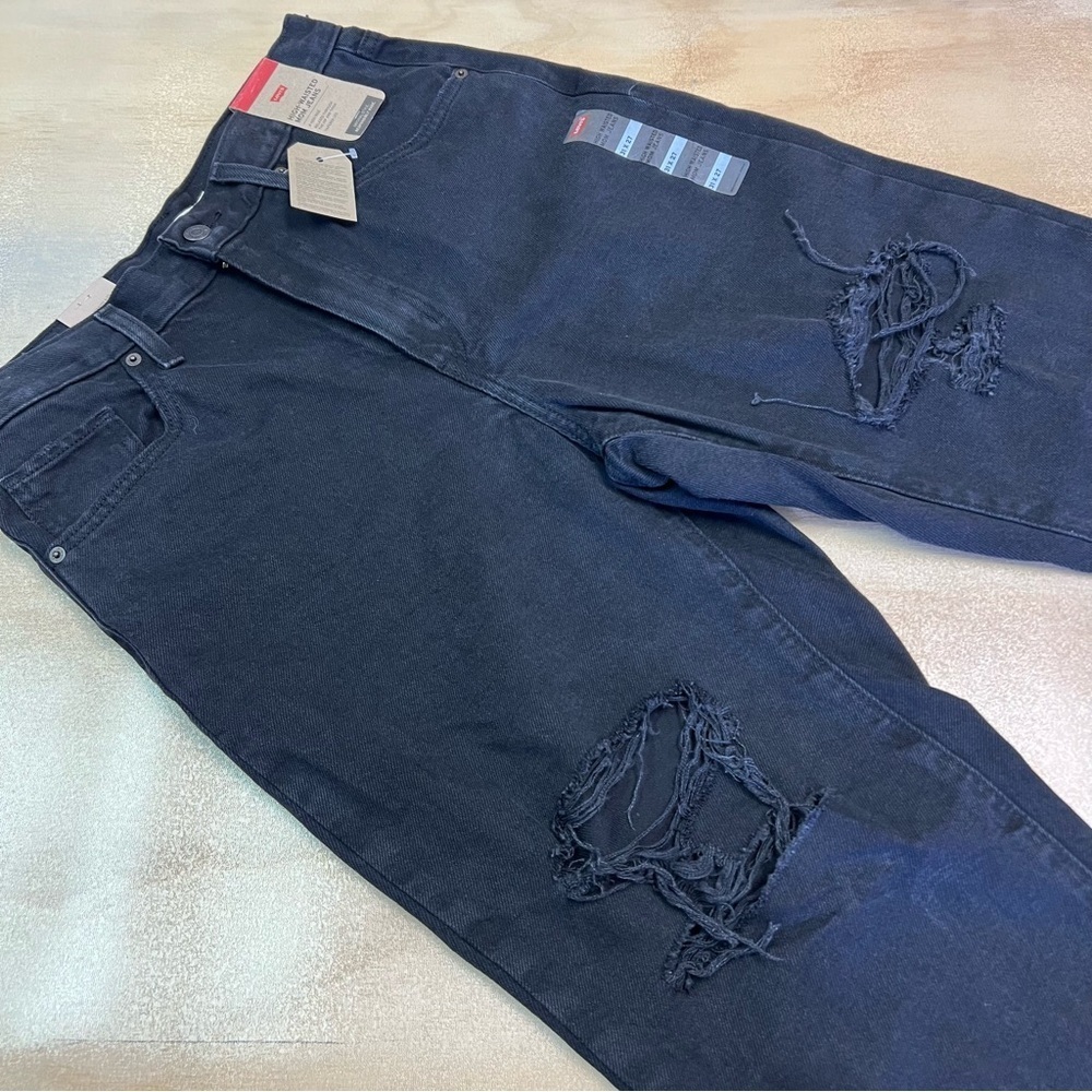 Levi Strauss High-Waisted Mom Ripped Black Denim Jeans Size 31 x 27